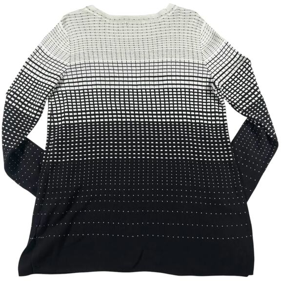 Liz Claborne - White / Black design Women's Sweater - Size: Medium - Picture 2 of 8